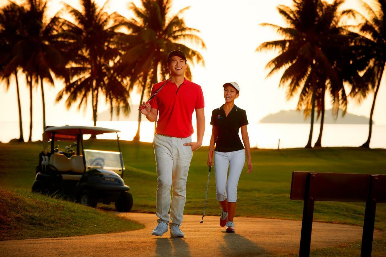The Pacific Sutera Hotel Kota Kinabalu Exterior photo Golfers at Hua Hin Golf Club